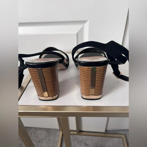 River Island  | Open Toe Black/Wood/Gold Block Heels | Size 8 (Fits like 9-9.5) - Picture 8 of 10